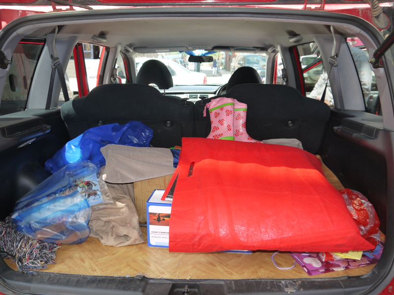 Illustration for article titled Driving a 2004 Honda HR-V in the Gobi Desert